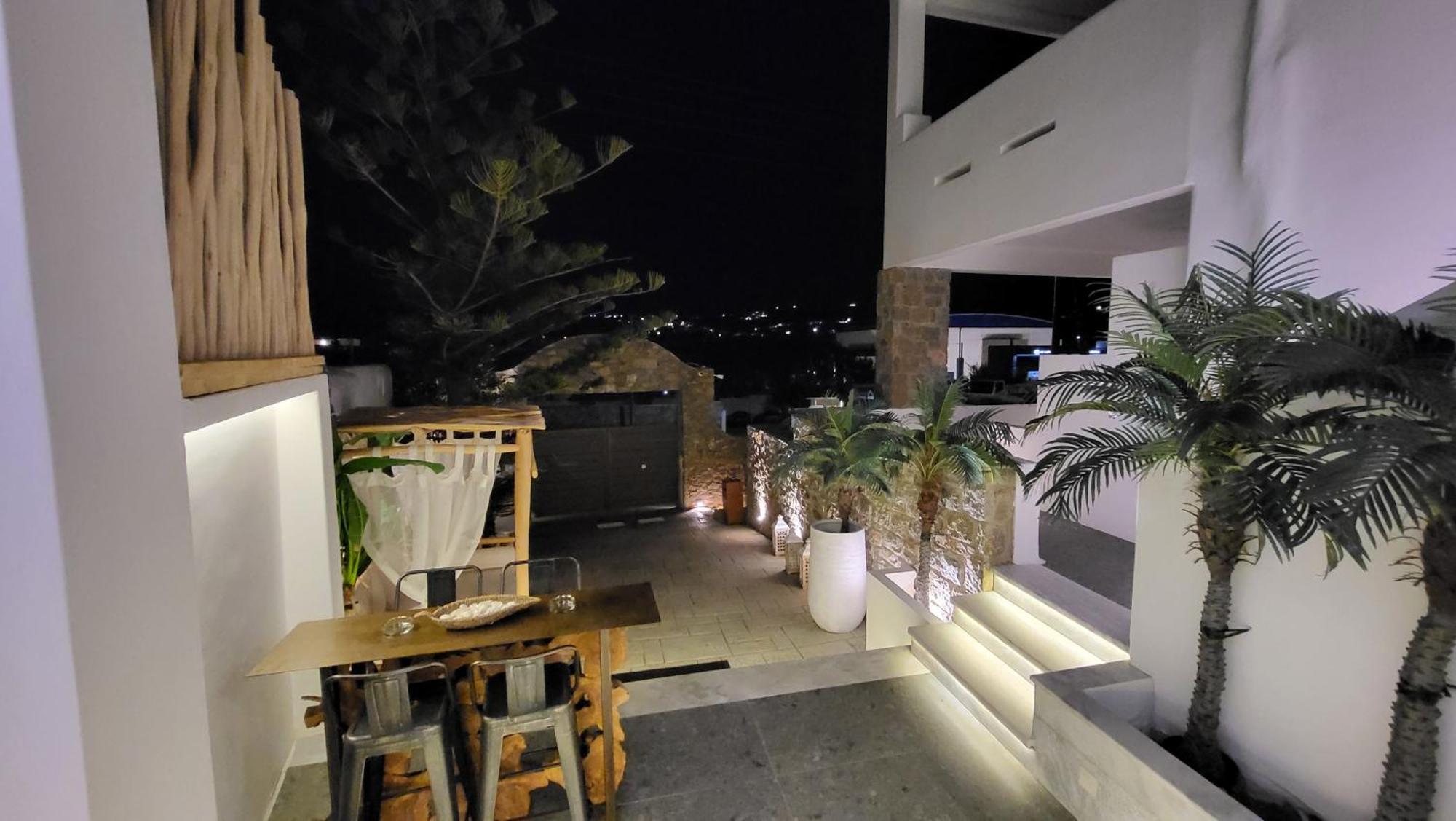 Mykonos Double Luxury Mini Suites - Adults Only Ano Mera Buitenkant foto